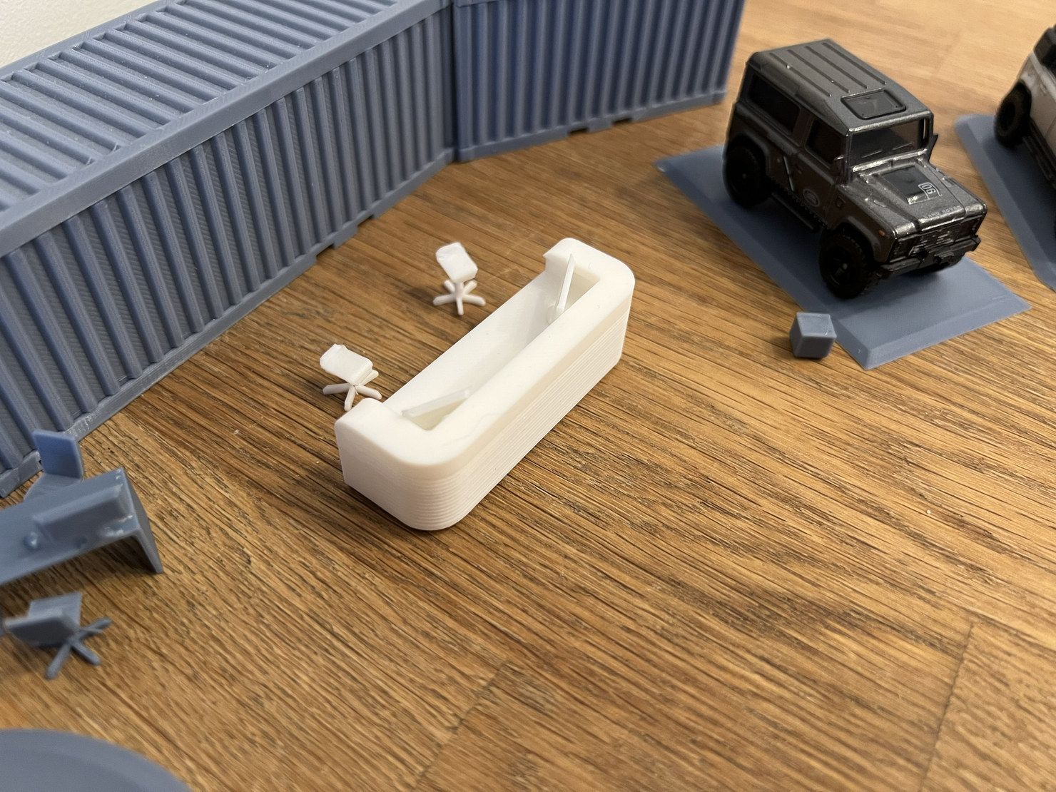 接待登记 1/64 比例汽车立体模型展厅